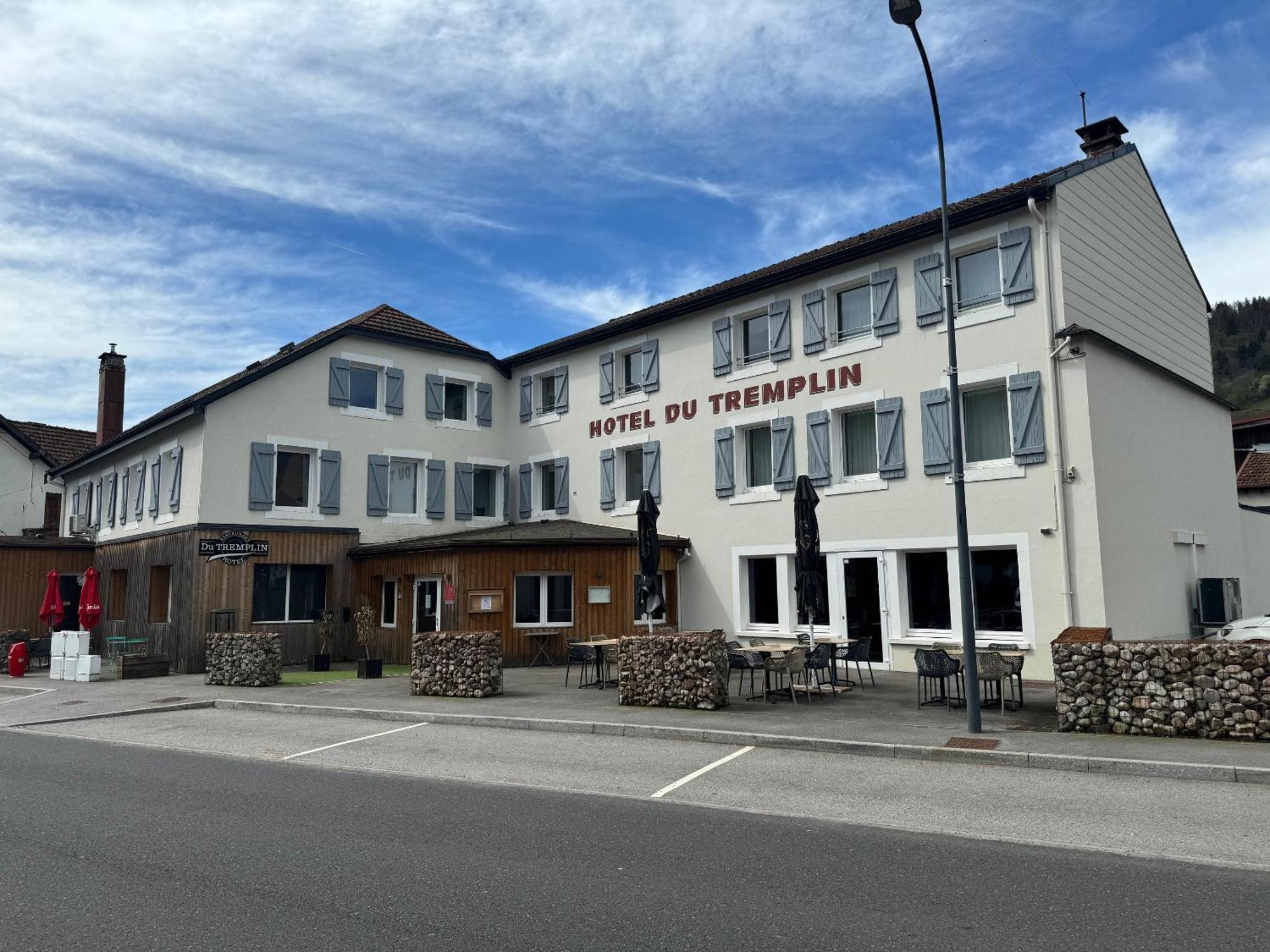 Hotel & Spa Du Tremplin Bussang Exterior photo